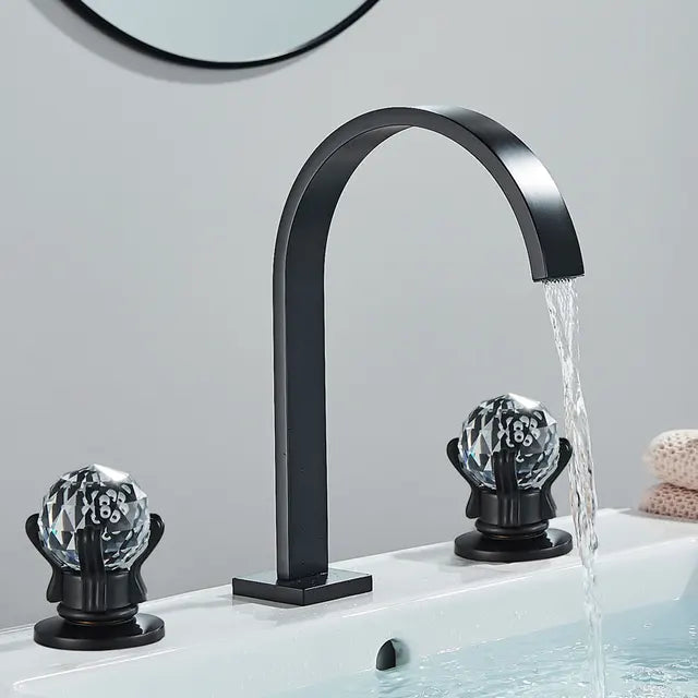 Torneira AquaVita para Banheiro com Misturador Quente e Fria