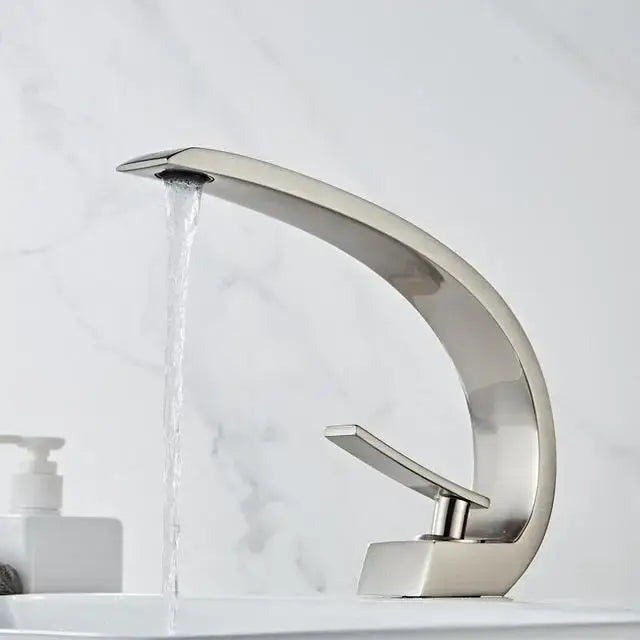 Torneira Para Banheiro Elegance Monocomando Quente e Fria