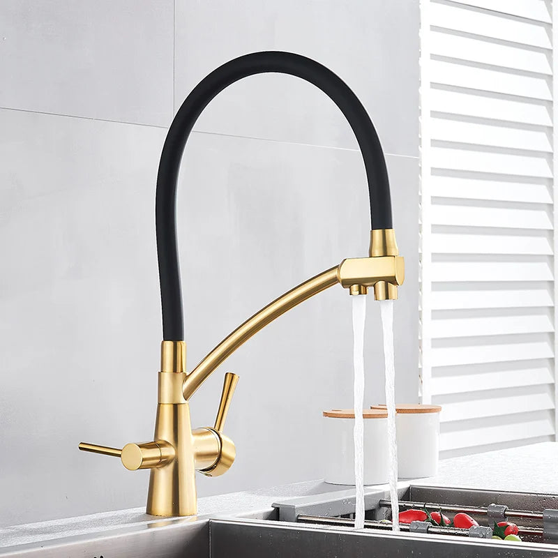 Torneira Gourmet Com Saída Para Água Filtrada Monocomando Quente e Fria Elegance Arc